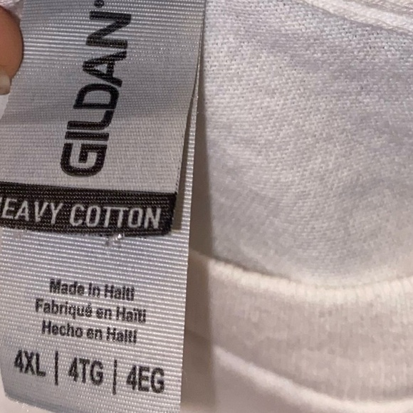 Men’s gildan shirt size 4xl - Picture 3 of 3